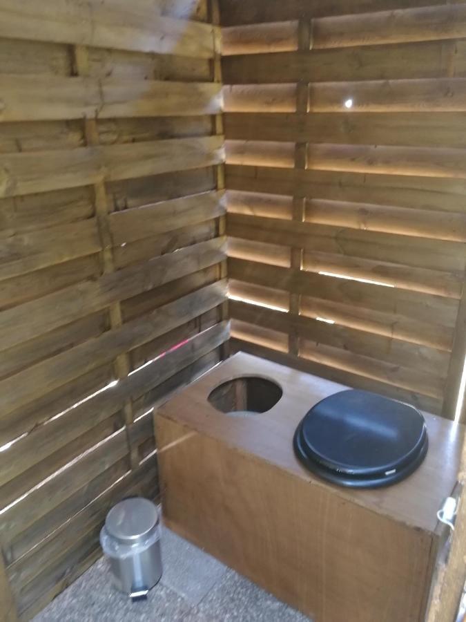 Tente Insolite 1 A 5 Personnes Plouray Exteriör bild